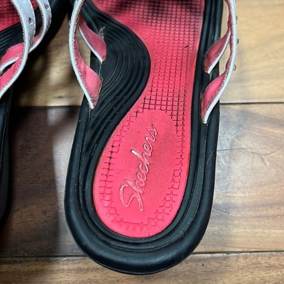 Skechers White, Black & Pink Wedge Sandal - Picture 2 of 4